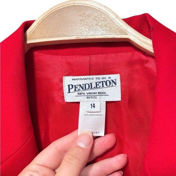 Pendleton 100% Virgin Wool Blazer in Vibrant Cherry Red Jacket Size 14 - Picture 2 of 7
